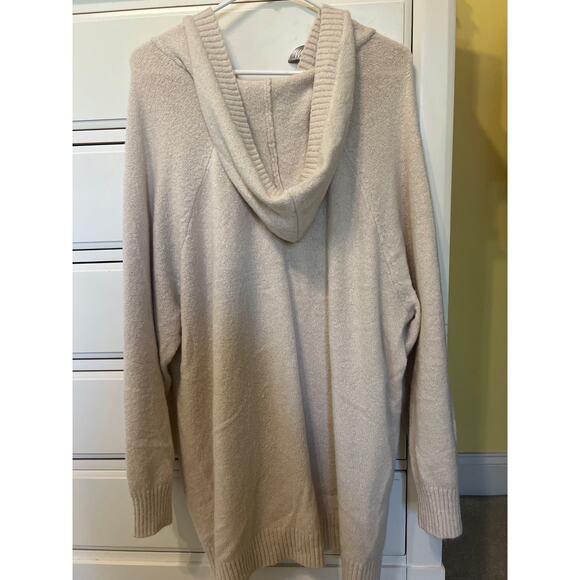 Torrid Women's Beige Raglan Pullover Hoodie Rainbow Lips Sweater Plus Size 3XL - Picture 6 of 9